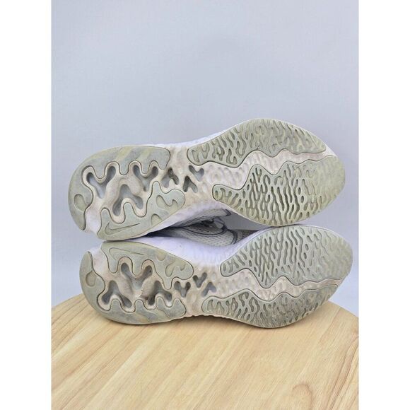 Nike Womens Renew Run CK6360-003 White Running Shoes Sneakers Size 7.0 - Picture 8 of 10